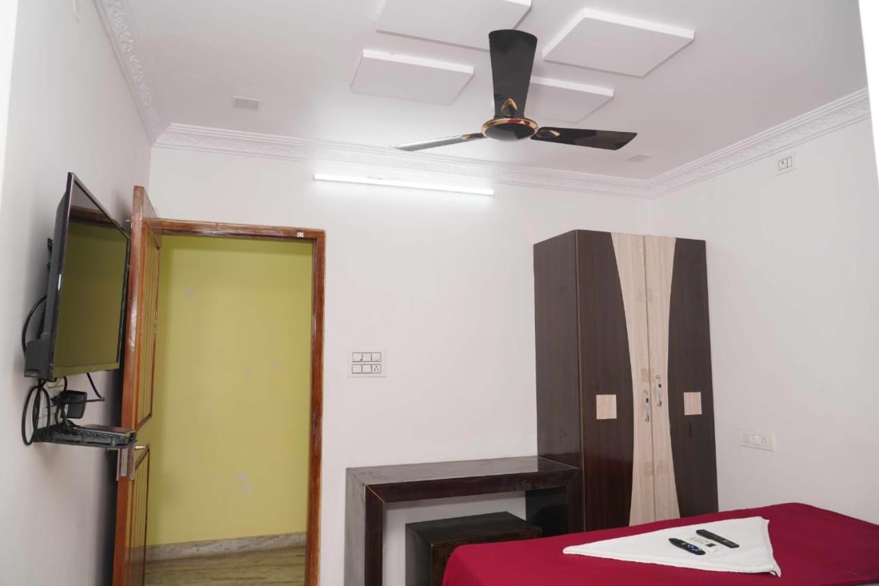 Sea Side Guest House Vizag Visakhapatnam Esterno foto